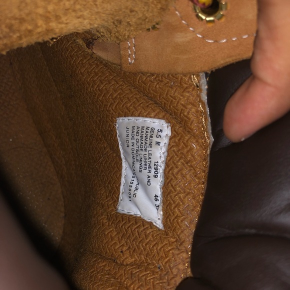 Timberlands - Picture 5 of 5